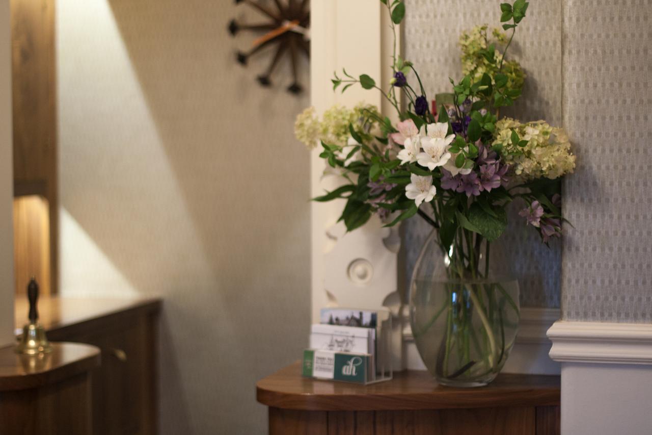 Ascot House Hotel ฮาร์โรเกต ภายนอก รูปภาพ